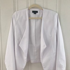 White Very Lightweight Attention Blazer